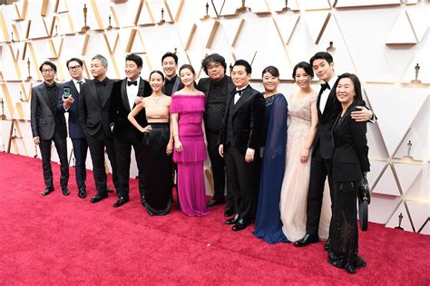 The "Parasite" Cast Totally Owned The Oscars' Red Carpet - Koreaboo