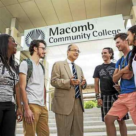 Macomb Community College – KJW Foundation