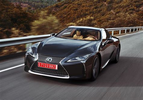 This is a awesome looking Lexus LC 500 and LC 500h Hybrid