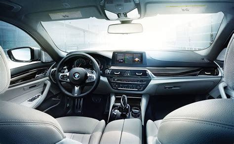 2020 BMW 5 Series Interior | BMW 5 Series Seating Capacity