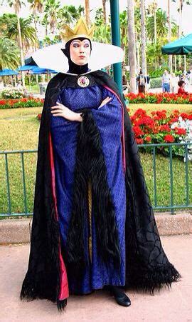 Queen Grimhilde Disney World | Fashion, Academic dress, Face characters