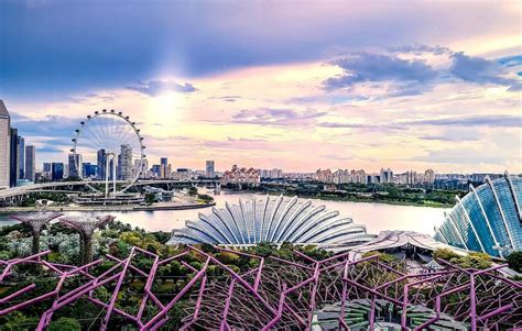 10 Top Rated Tourist Attractions in Singapore