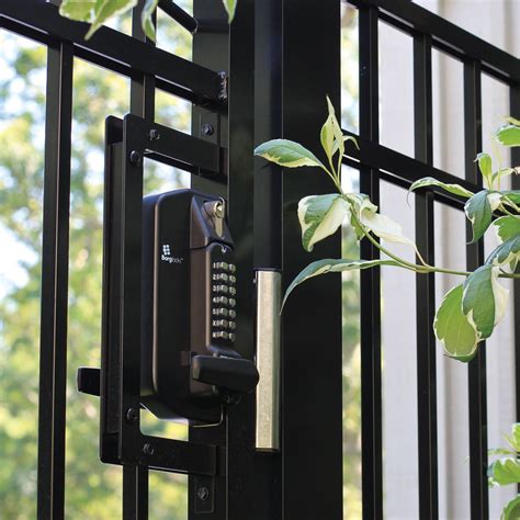 Wrought Iron Garden Gate Locks | Fasci Garden