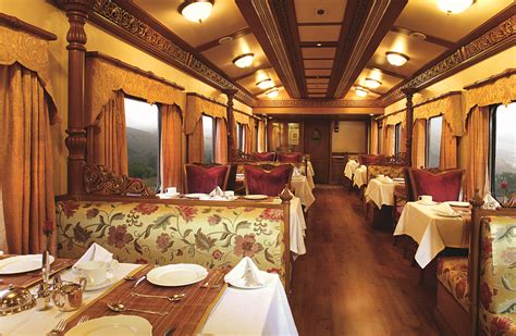 karnataka luxury train – Golden Chariot