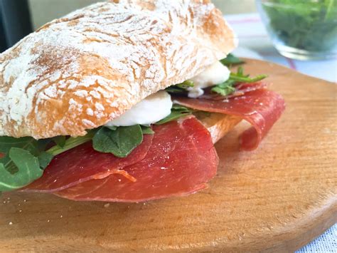 Prosciutto Ham, Mozzarella & Arugula Panini Sandwich : Italian Recipe Book