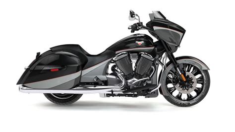 VICTORY MAGNUM 2016 1731cc TOURING price, specifications, videos