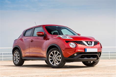 Nissan Juke Acenta review | Carbuyer