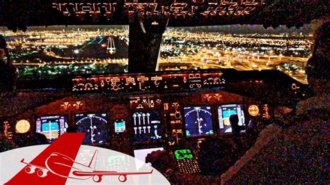 Boeing 747-400 NIGHT LANDING MIAMI - COCKPIT VIEW - YouTube