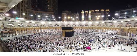 3,305 Kaaba in the night Images, Stock Photos & Vectors | Shutterstock