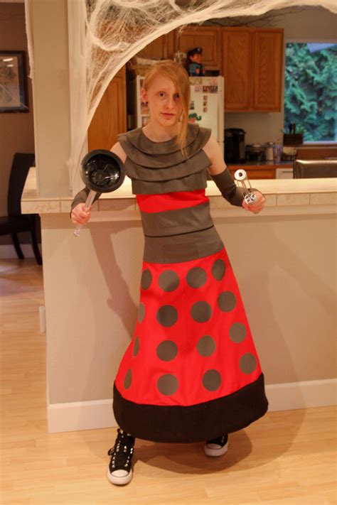 Dalek Costumes (for Men, Women, Kids) | PartiesCostume.com