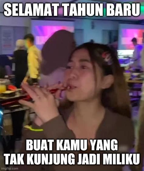 15 Meme Tahun 2023 Masih Sedih Aja, Kapan Bahagianya?