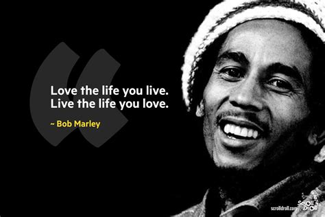 12 Best Bob Marley Quotes About Love, Music & Life