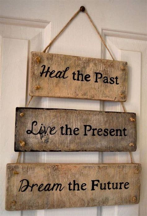 10+ Diy Wood Sign Ideas – HOMYRACKS