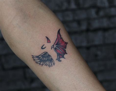 Discover 72+ angel and devil wings tattoo - in.coedo.com.vn