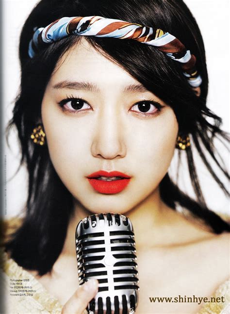 Images Website Top: Park Shin Hye - Photos