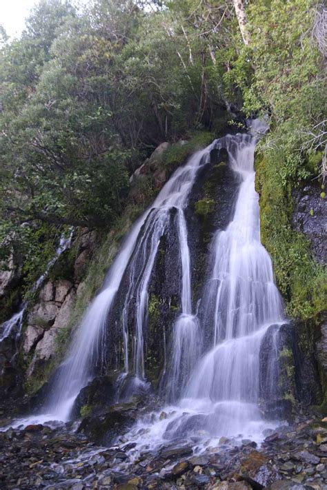 Kings Canyon Falls - Rare Waterfall in Nevada State Capital