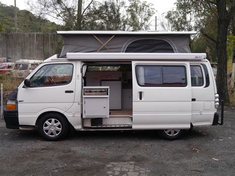 SOLD - 2003 Toyota Hiace Frontline Campervan – Camper Craft