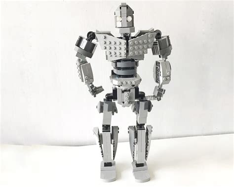 Iron Giant Custom MOC Made From LEGO Bricks | lupon.gov.ph