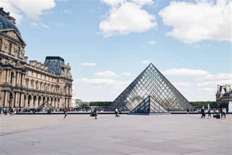 Louvre Museum, Paris - Book Tickets & Tours | GetYourGuide