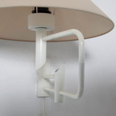 Swing-Arm Wall-Mounted Lamp ⋆ Neef Louis Design Amsterdam