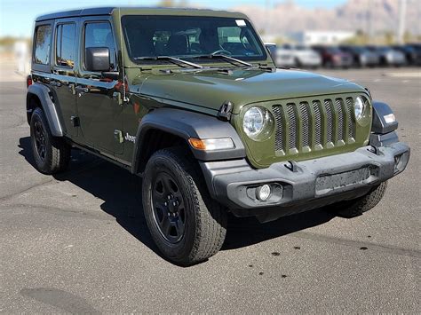 Top 53+ imagen olive green jeep wrangler - Abzlocal.mx