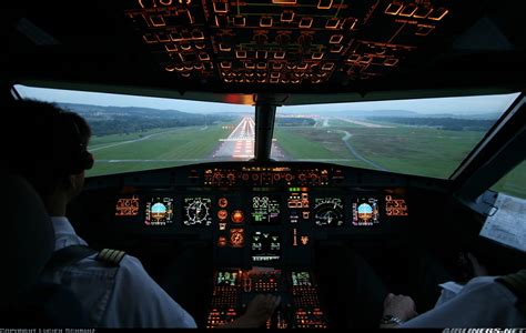 Cool Jet Airlines: Airbus A340 cockpit