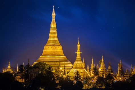 Shwe Dagon Pagoda - Best Decorations