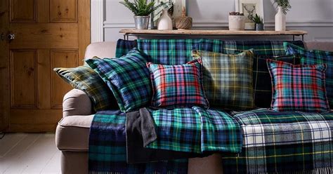 Tartan Blankets & Throws | Made in Scotland | ScotlandShop