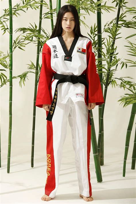 2021 Fashion Korea Style Embroidered Taekwondo Dobok TKD Taekwondo ...