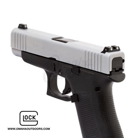 Glock 48 Pistol 10 RD 9mm Silver Slide Night Sights - Omaha Outdoors