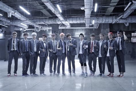 EXO's Lay Gets Real About Debuting In A Group Before Becoming A Solo ...