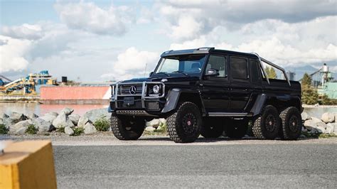 Raid the 401K: 2014 Mercedes-Benz G63 AMG 6x6 for sale on Bring a Trailer