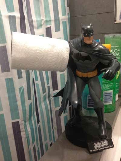 20 Funny Toilet Paper Holders