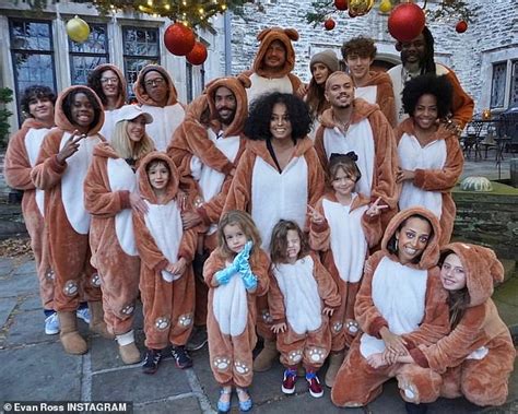 Evan Ross posts huge family Christmas photo where everyone including ...