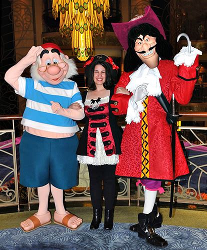 I Love Characters | Mr. Smee