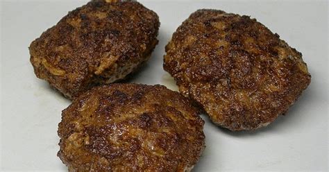 HOW TO COOK: HOW TO MAKE FRIKADELLER (RECIPE)