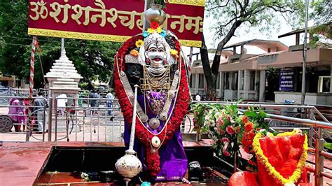 All important information about Shani Shingnapur Temple