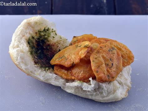 bhajiya pav | mumbai roadside bhajiya pav | maharastrian bhajiya pav