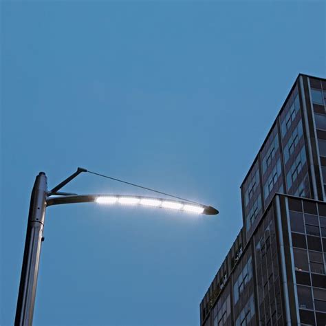 New York’s New Streetlights Are Robbing Nighttime of Its Romance