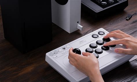 Introducing the 8Bitdo Arcade Stick for Xbox: A Wireless Custom ...