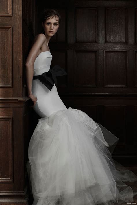 vera-wang-wedding-dresses-spring-2016-08