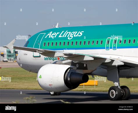 Aer Lingus Airbus A320 Stock Photo - Alamy