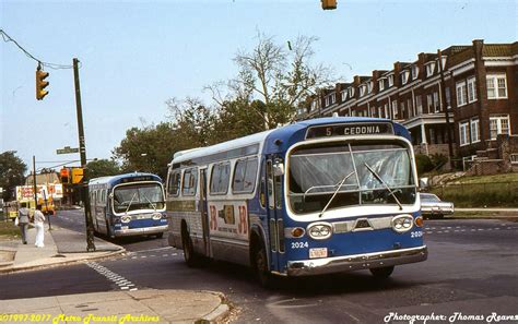 Baltimore MTA GMC Fishbowl buses | Historic baltimore, Retro bus, New bus