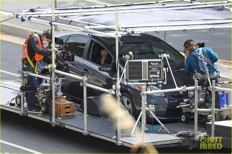 Photo: dakota johnson am i ok set resume production 45 | Photo 4530999 ...