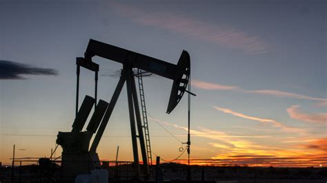 How New Mexico abandoned 1,000 oil and gas wells overnight | Grist