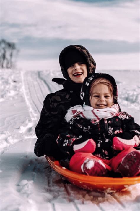 The Top 9 Kids Sleds for Maximum Fun This Year