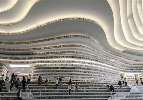 Magnificent new library in Tianjin becomes online hit