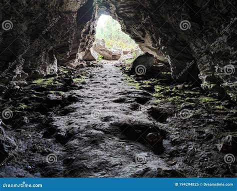 Exit from the Cave To the Light Stock Image - Image of outdoor, cave ...