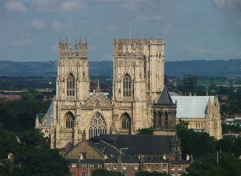 York Minster Tourist Information, Facts & History