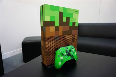 Xbox 360 Minecraft Edition Console